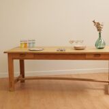 Farm table