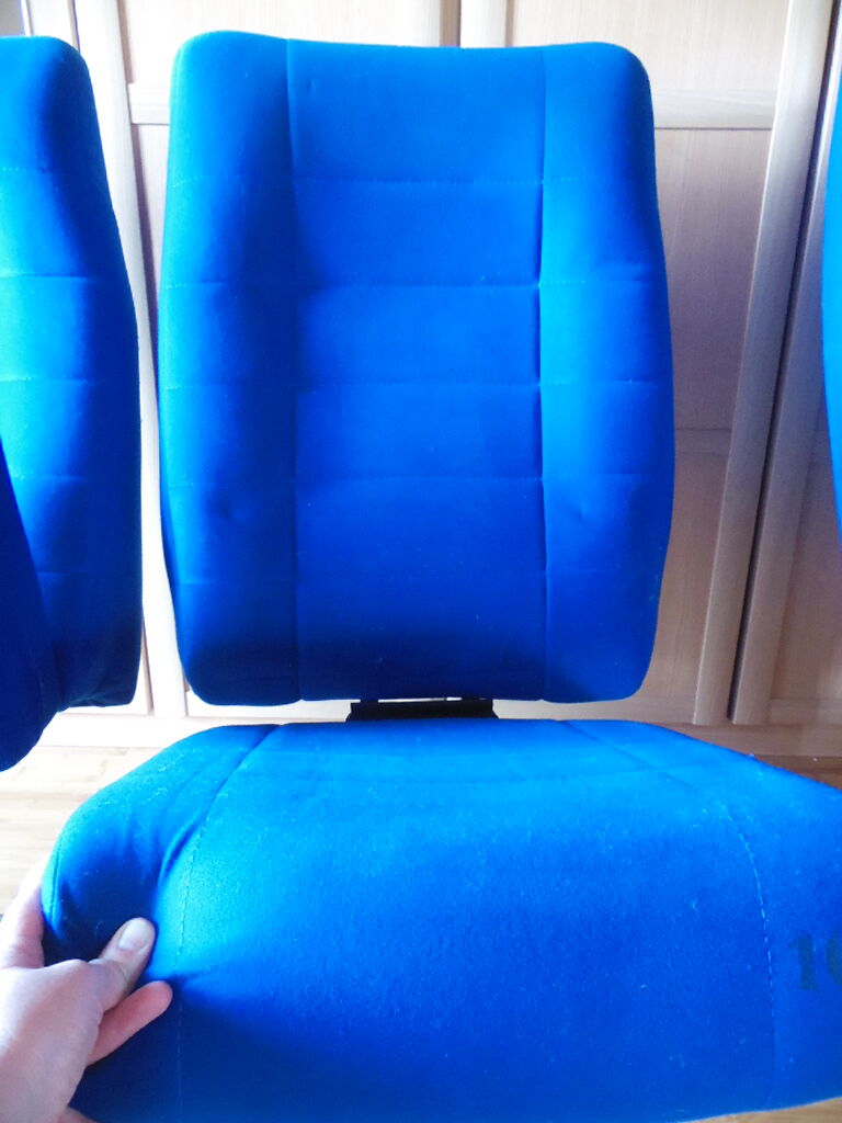 Set of 3 folding seat cinema chairs