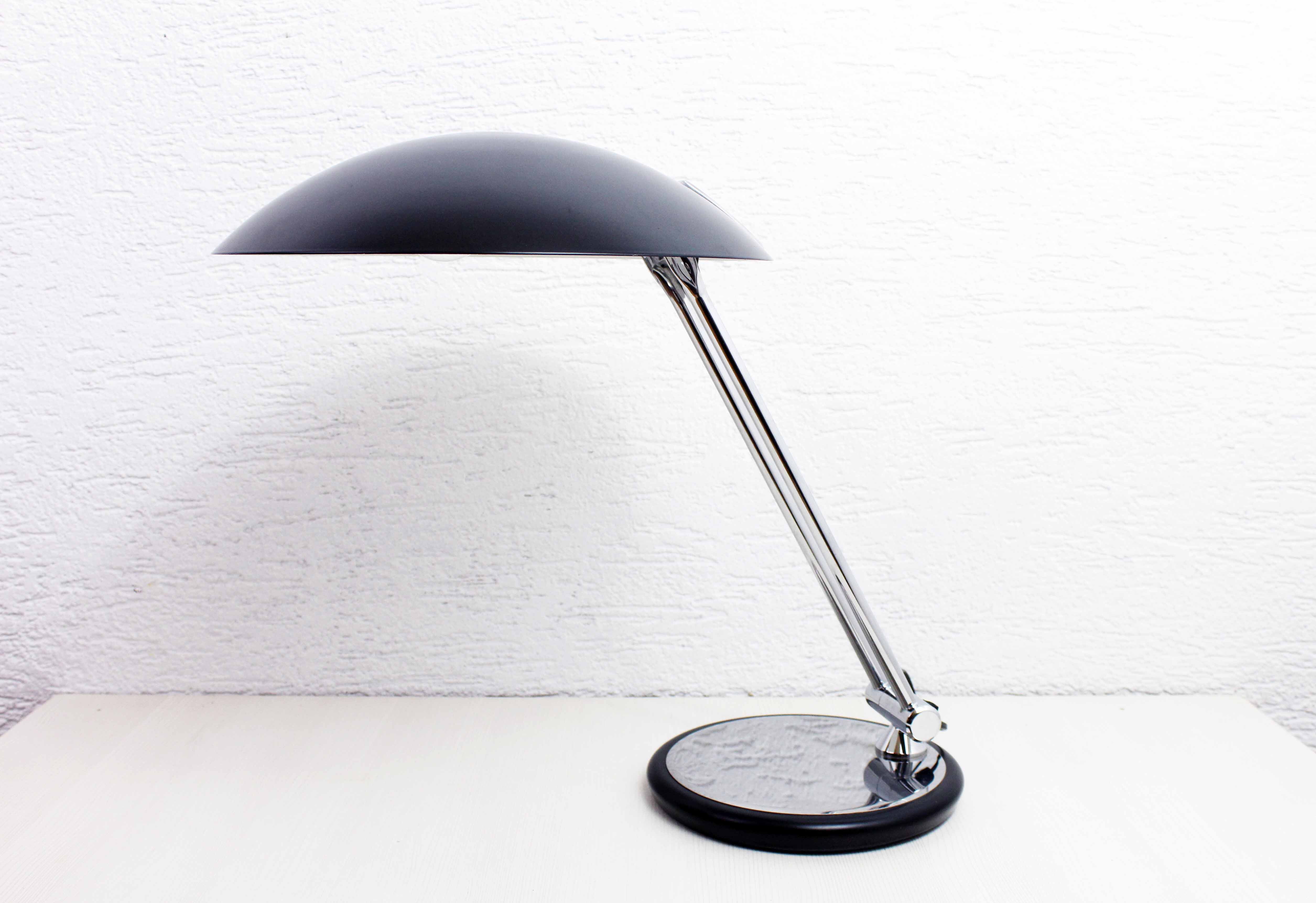 Mushroom desk lamp