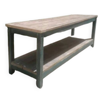 Cloth table