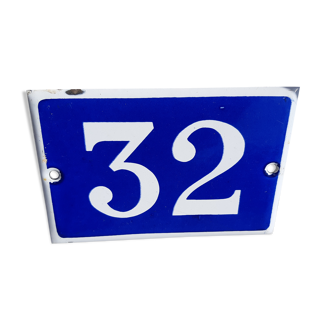 Enamelled street number plate