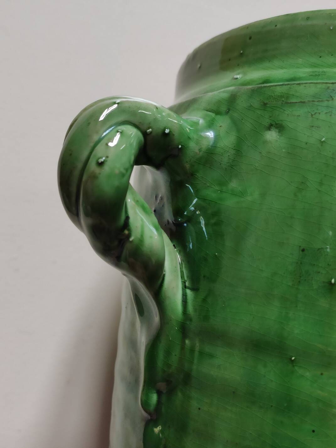 Large glazed ceramic pot