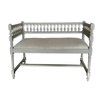 Two-seater bench with balusters