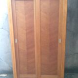 Sliding door cabinet