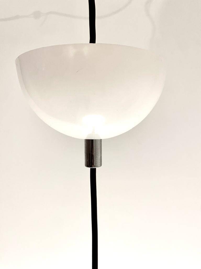 Vintage Guzzini lamp, Bud model, Italy 1960s