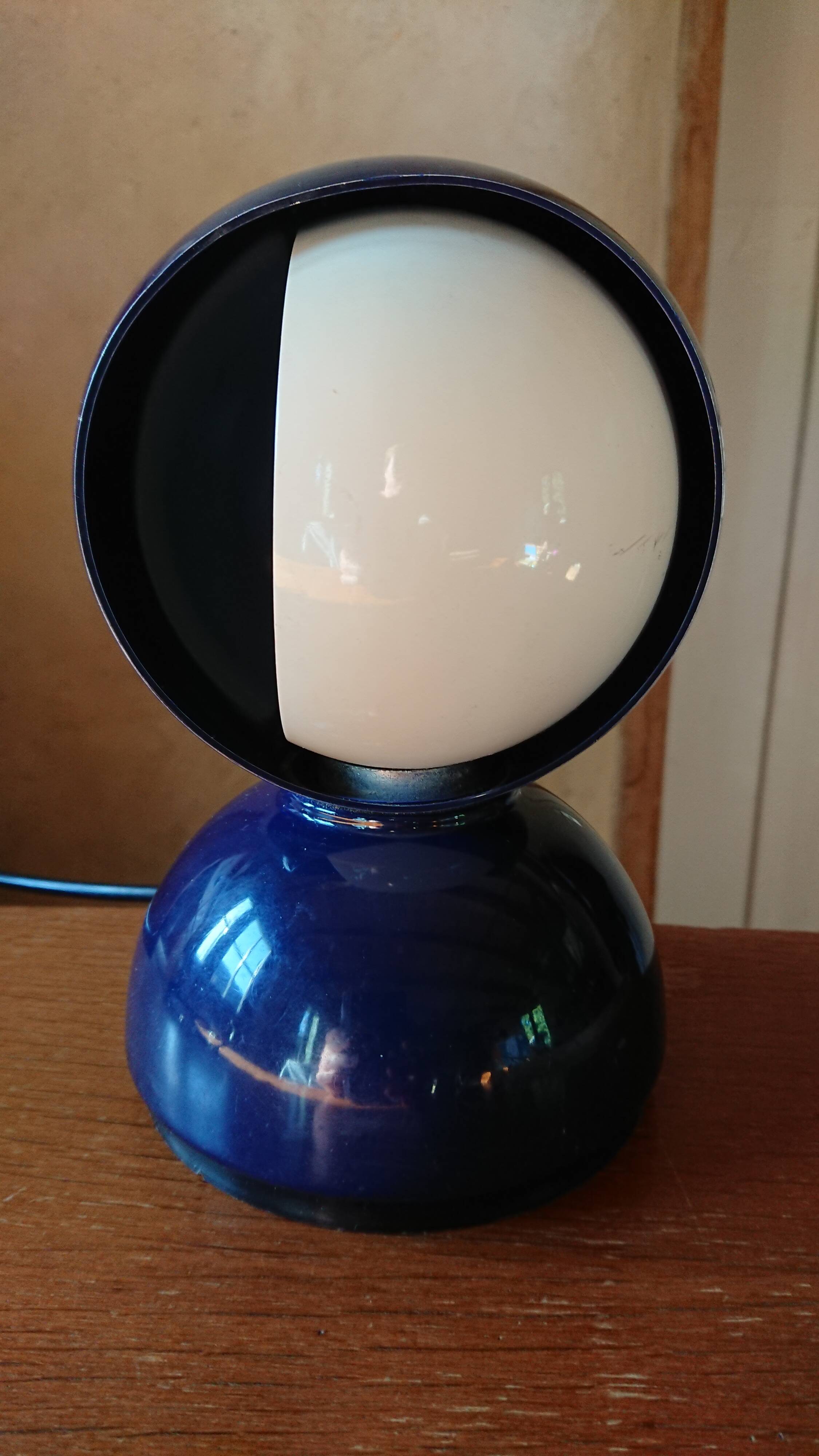 Eclipse lamp by Vico Magistretti for Artemide