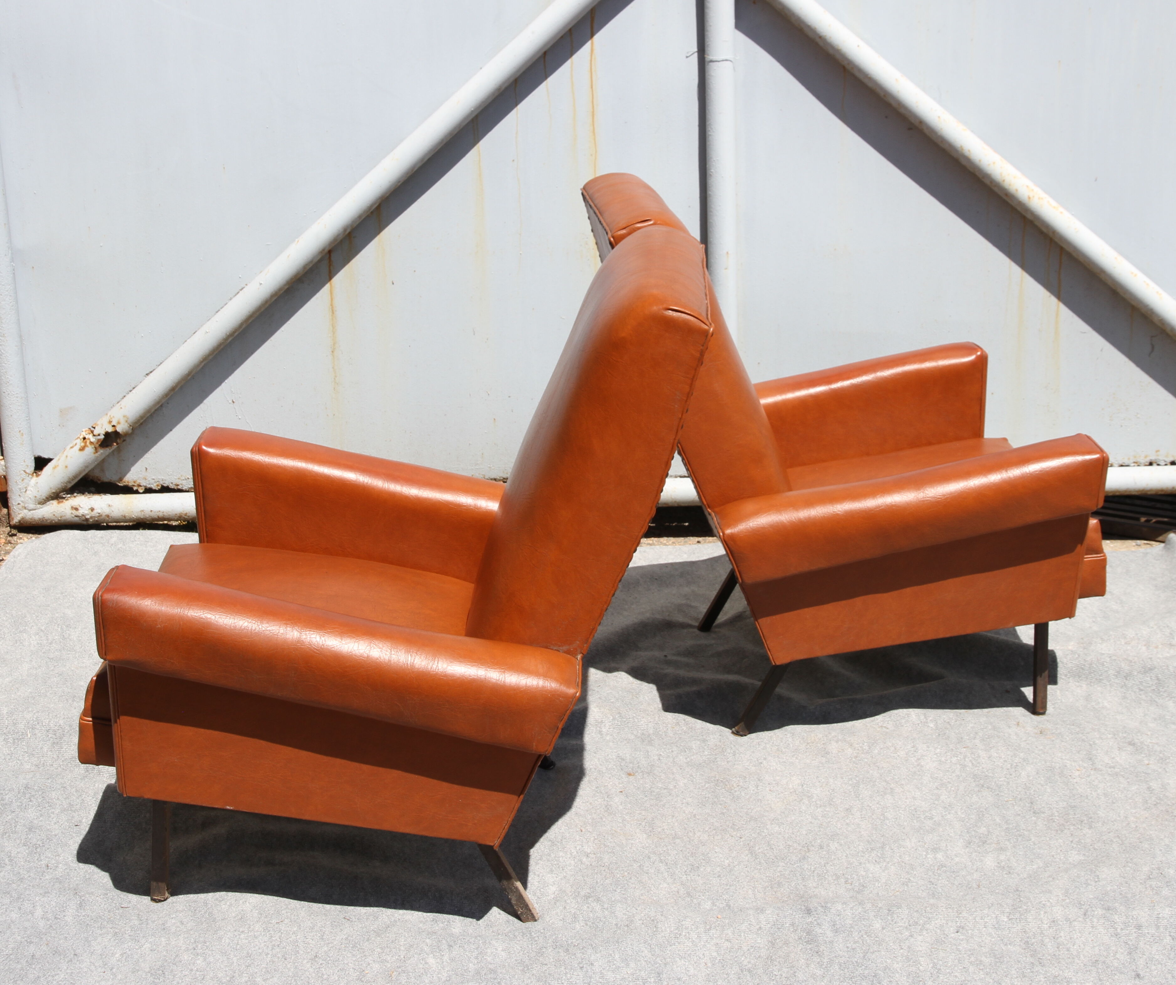 Pair of armchairs in skai, 20th century