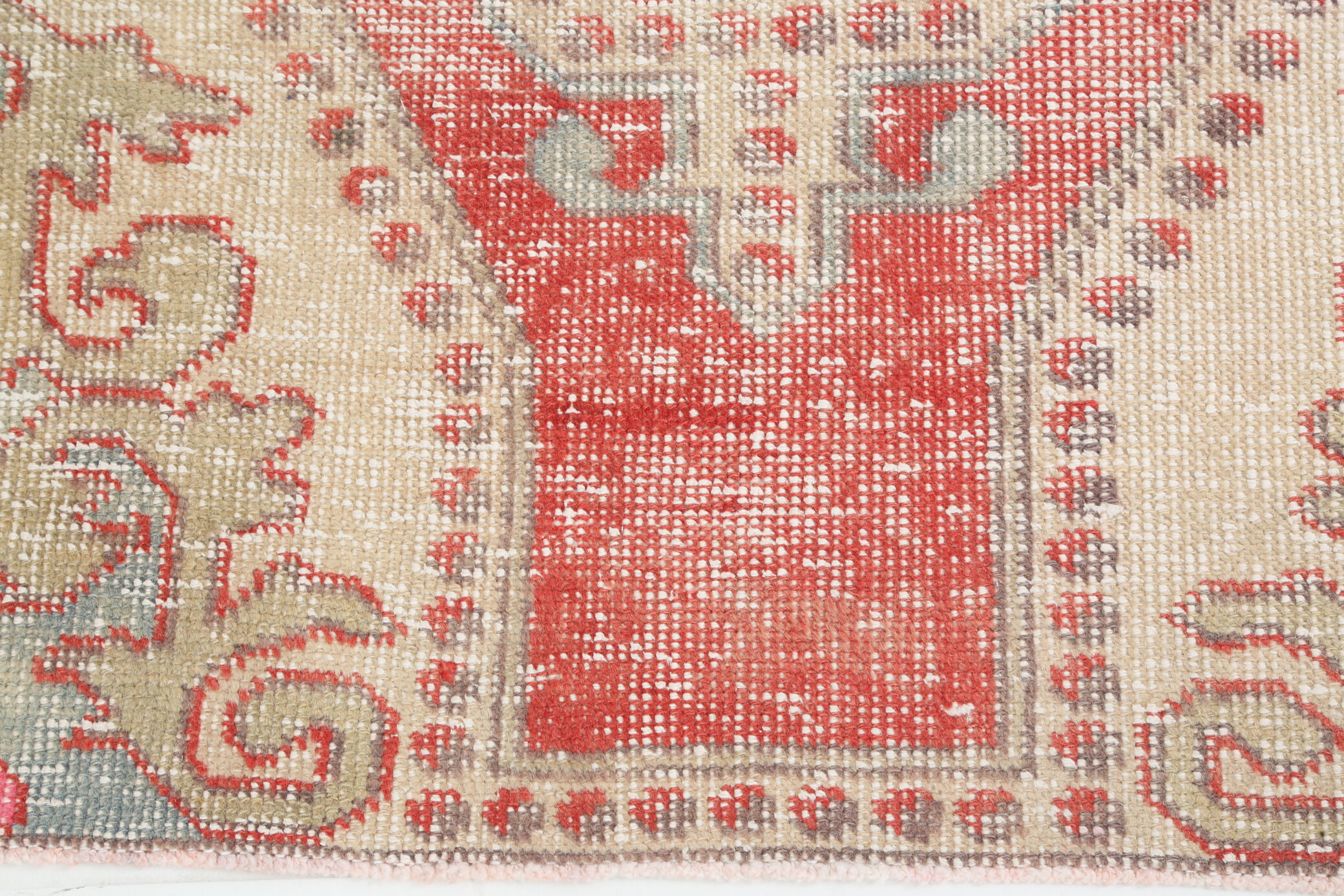 3x6 red and beige wool turkish rug 198x112cm