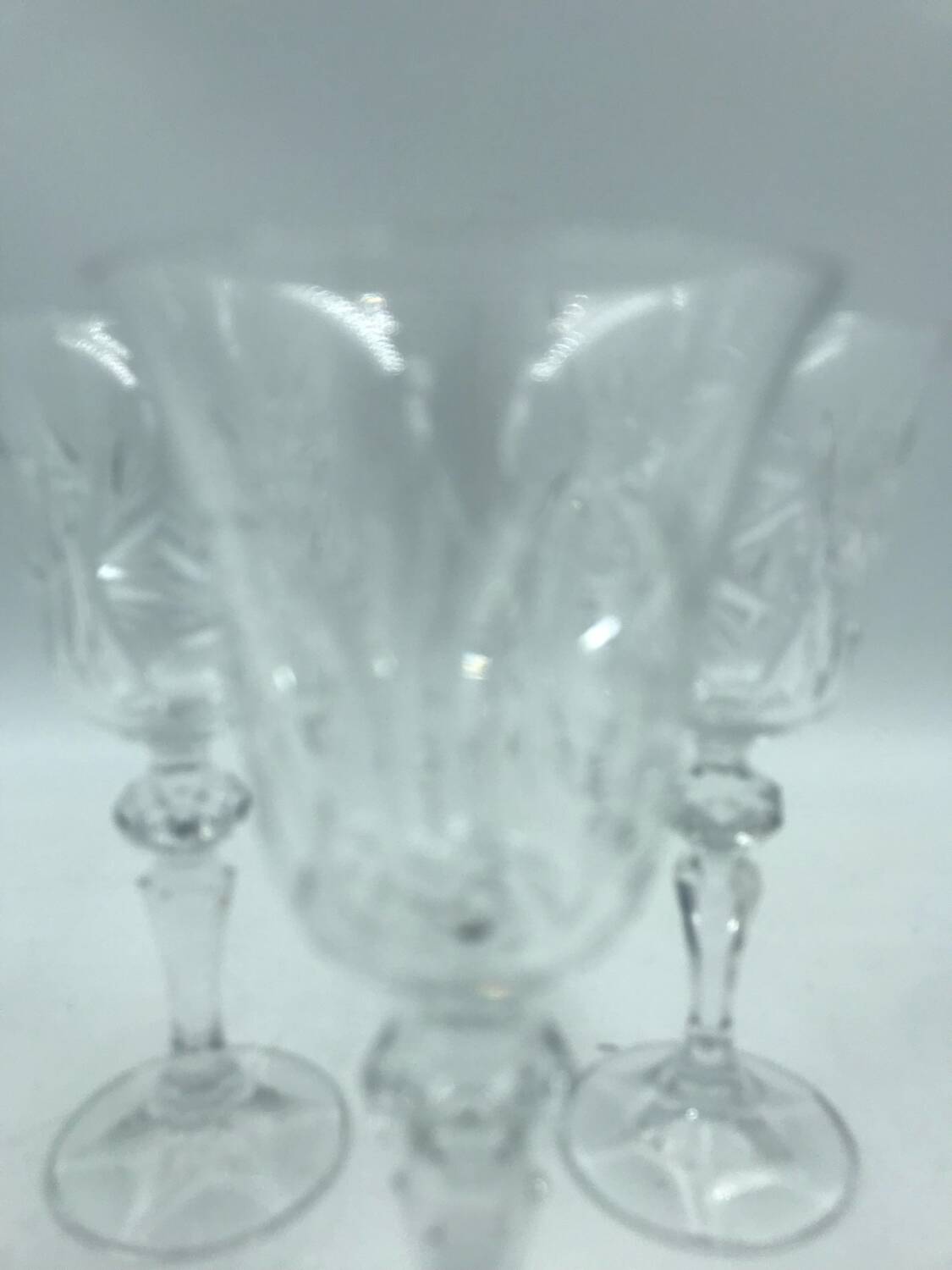 4 chiseled crystal glasses. Berlin Kusak Cut Glass Works.