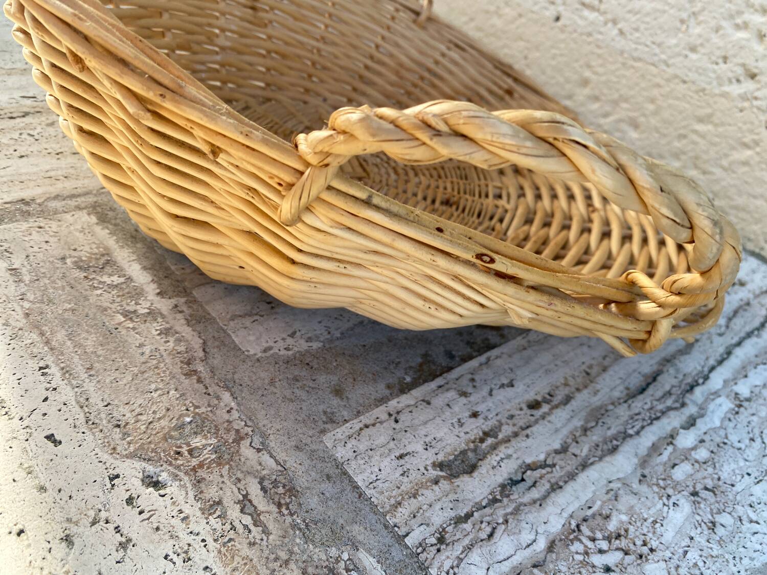 Vintage wicker presentation basket