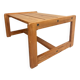 table basse en pin brutaliste