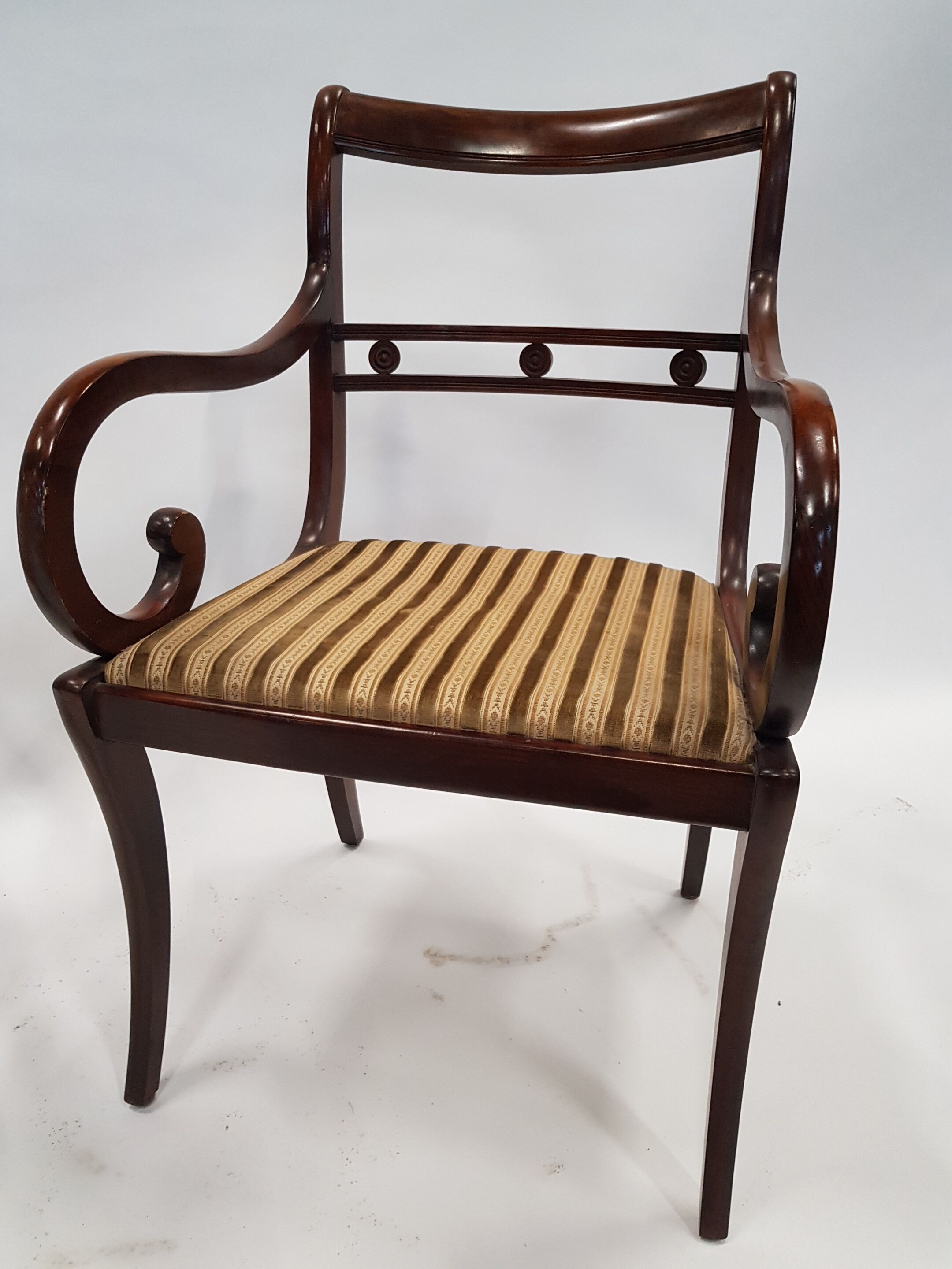 Paire de fauteuils anglais