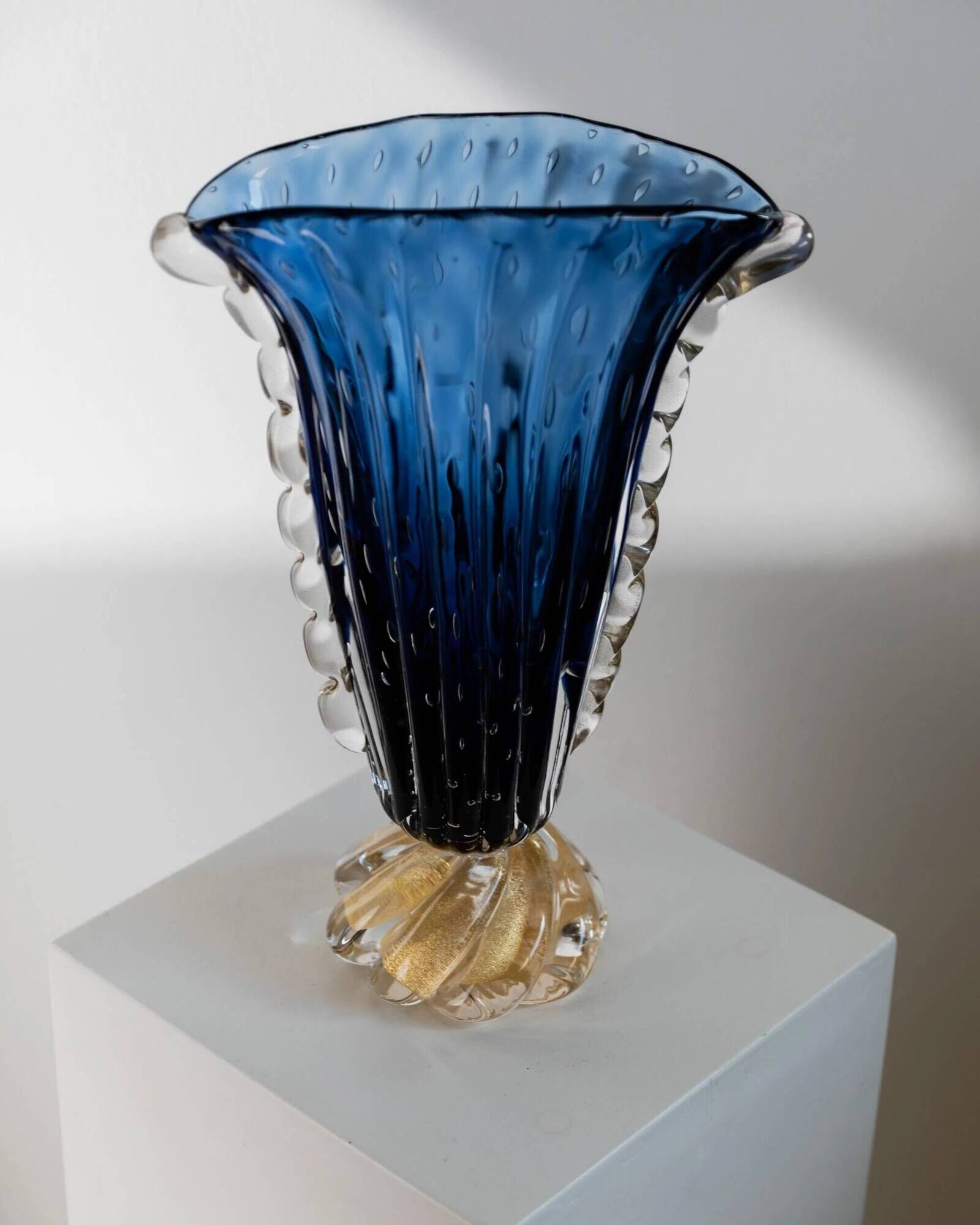 Vintage Murano glass vase by Barovier, royal blue with gold, 1960s.