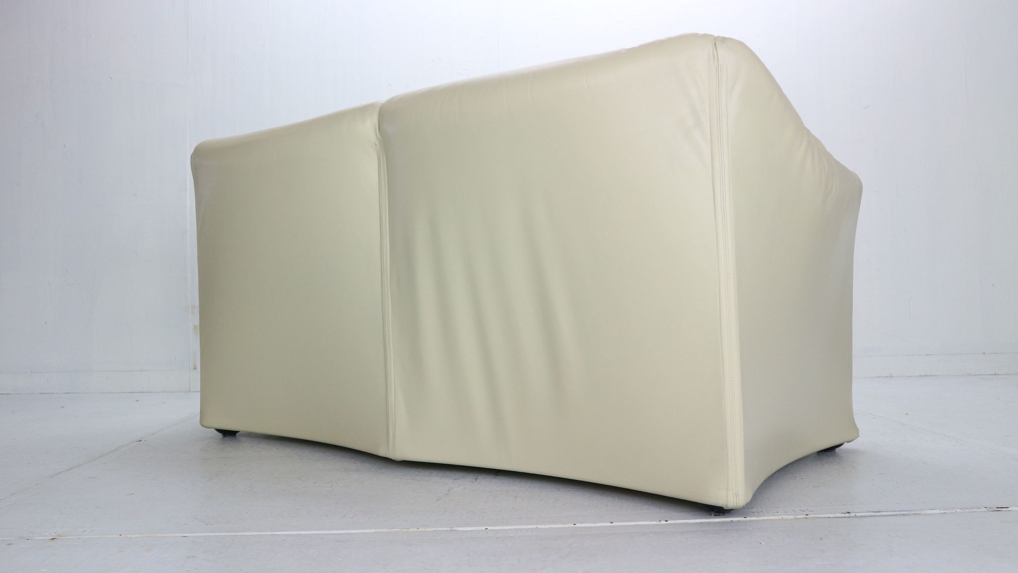 Leather sofa Mario Bellini "Tentazione" for Cassina, 1970s