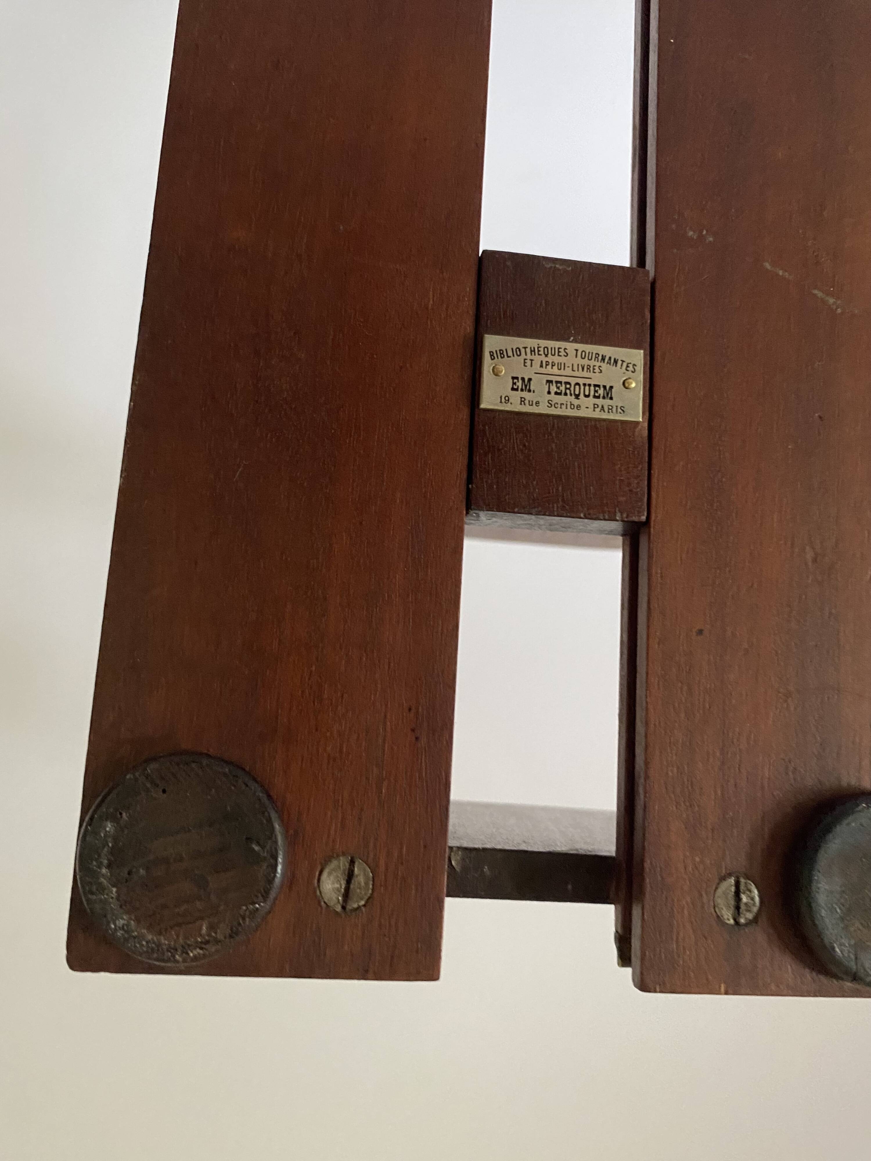 Adjustable bookend 1900 EM.Terquem, wood and brass