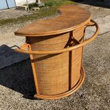 Rattan bar