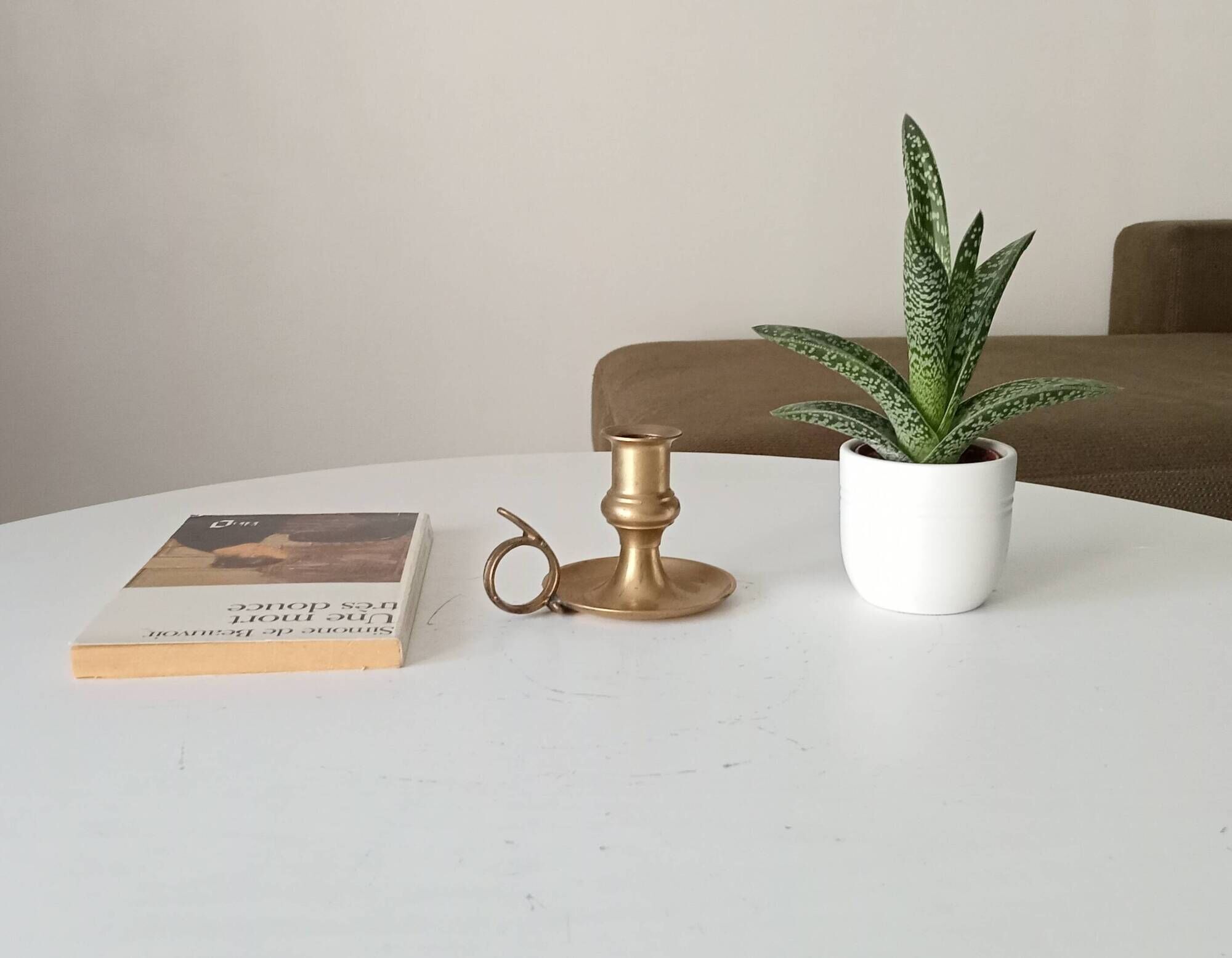 Antique hand candlestick in solid gilded brass.