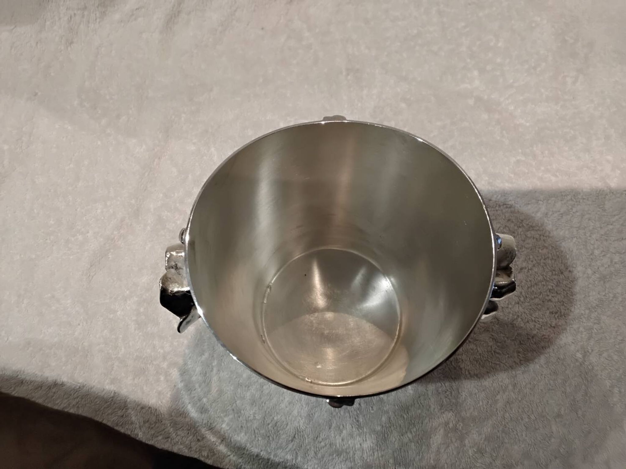 Superb silver-plated ice bucket by Christofle Anemone