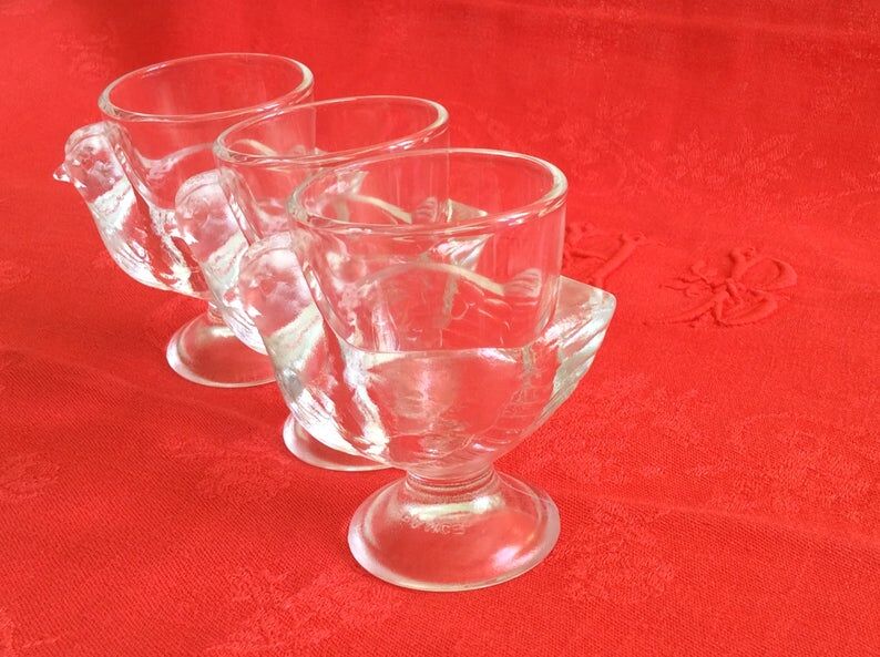 Set of 3 transparent glass hens Arcopal 70s