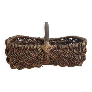 Panier en osier et noisetier