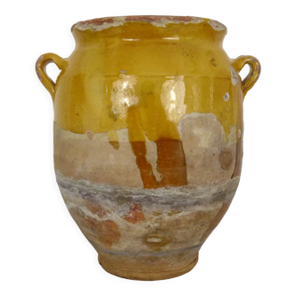 Varnished yellow confit pot, south-west of France. Conservation jar. Pyrenees XIXth