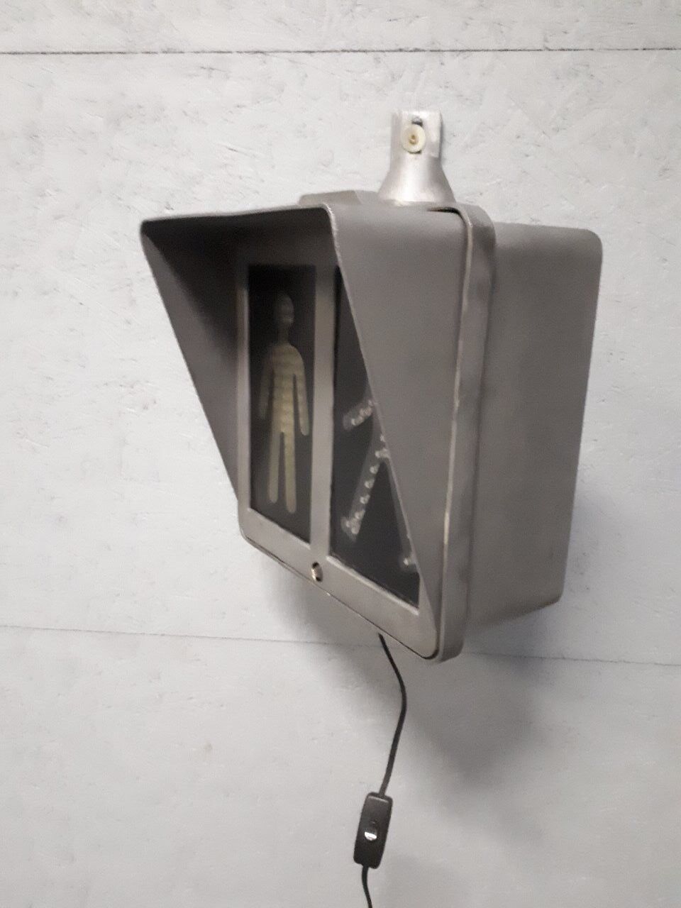 lampe passage piéton pivotant métal