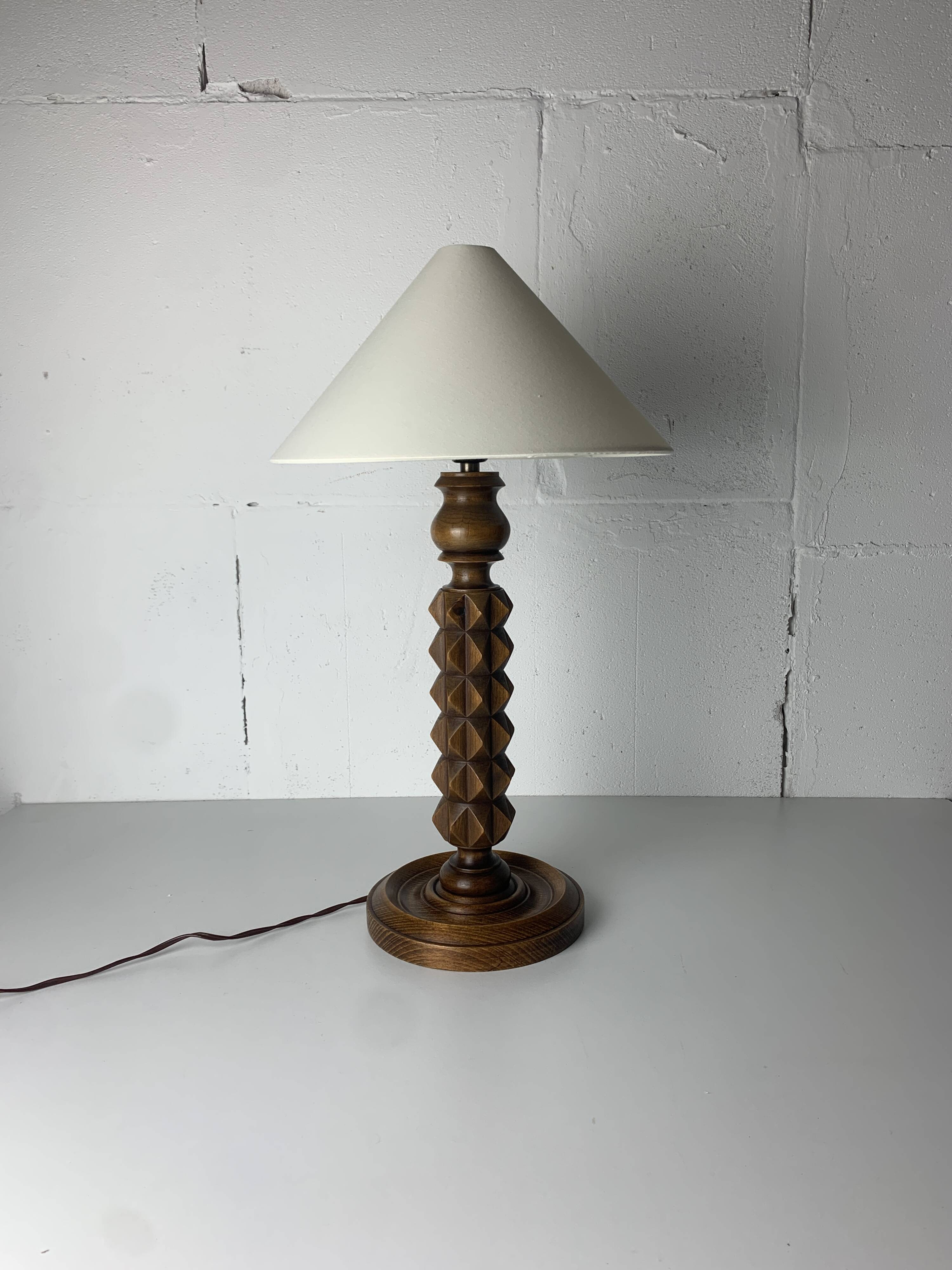Brutalist wood turned table lamp in the style of Charles Dudouyt, 1940s