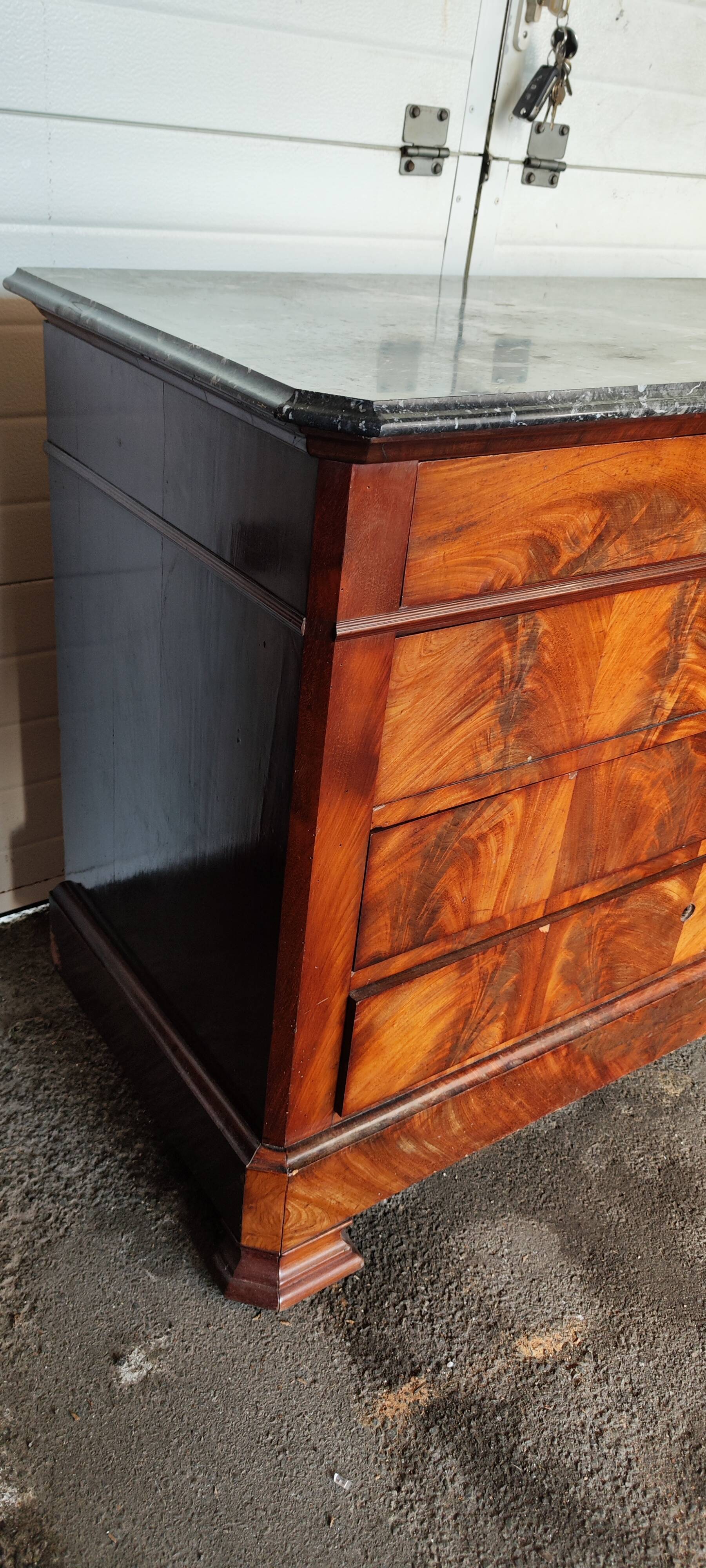 Old Louis Philippe style four-drawer chest of drawers