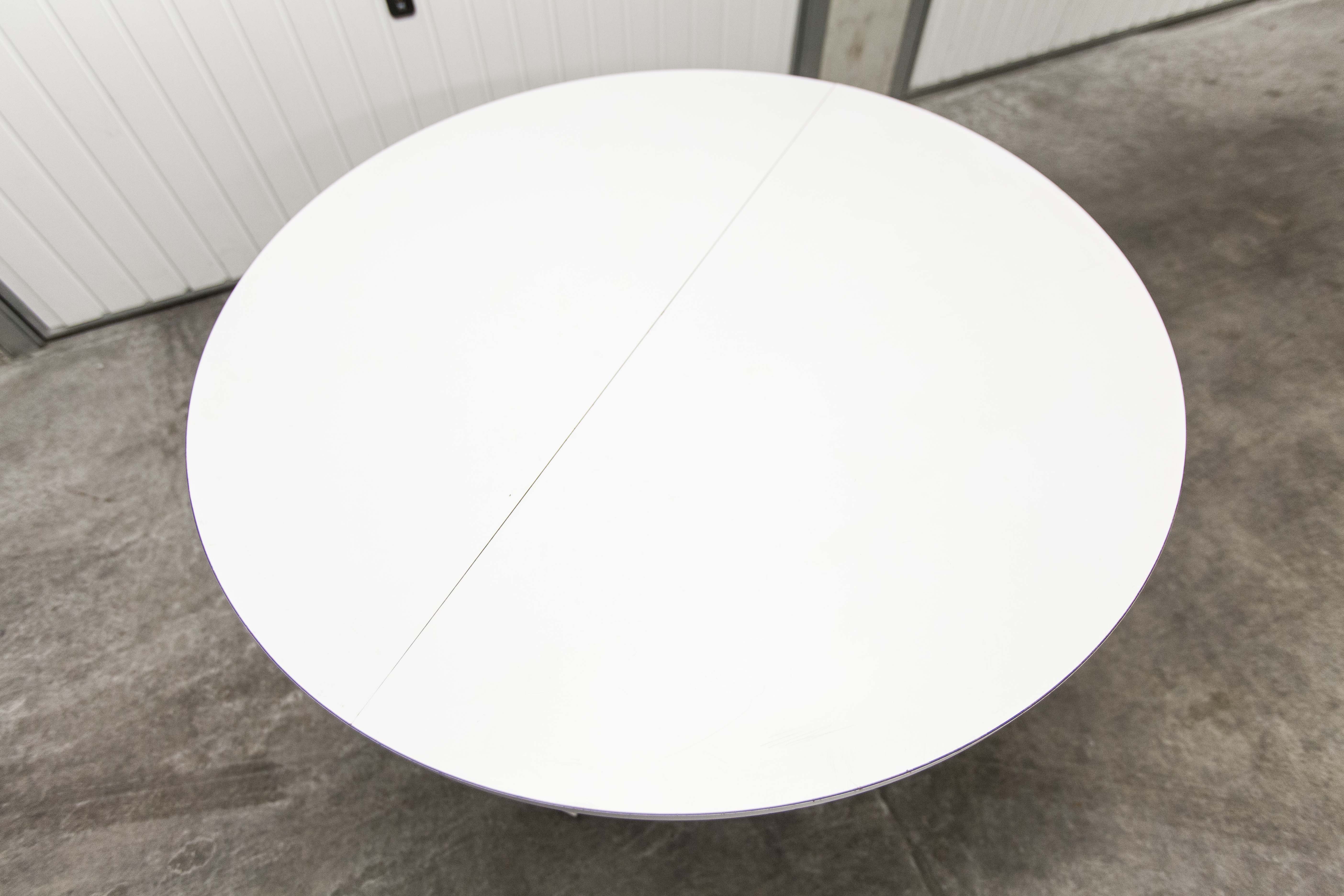 Round table convertible formica 70's central feet