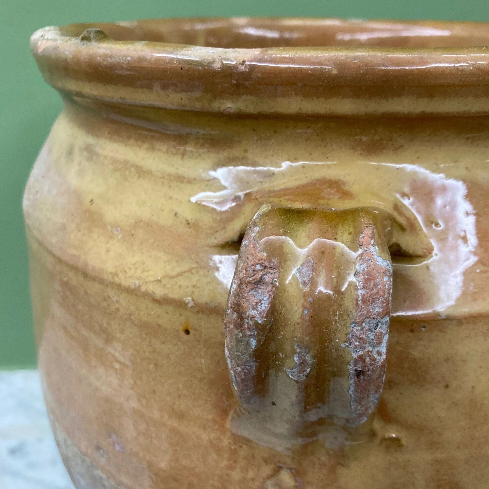 19th-century confit pot. Glazed yellow terracotta pottery.