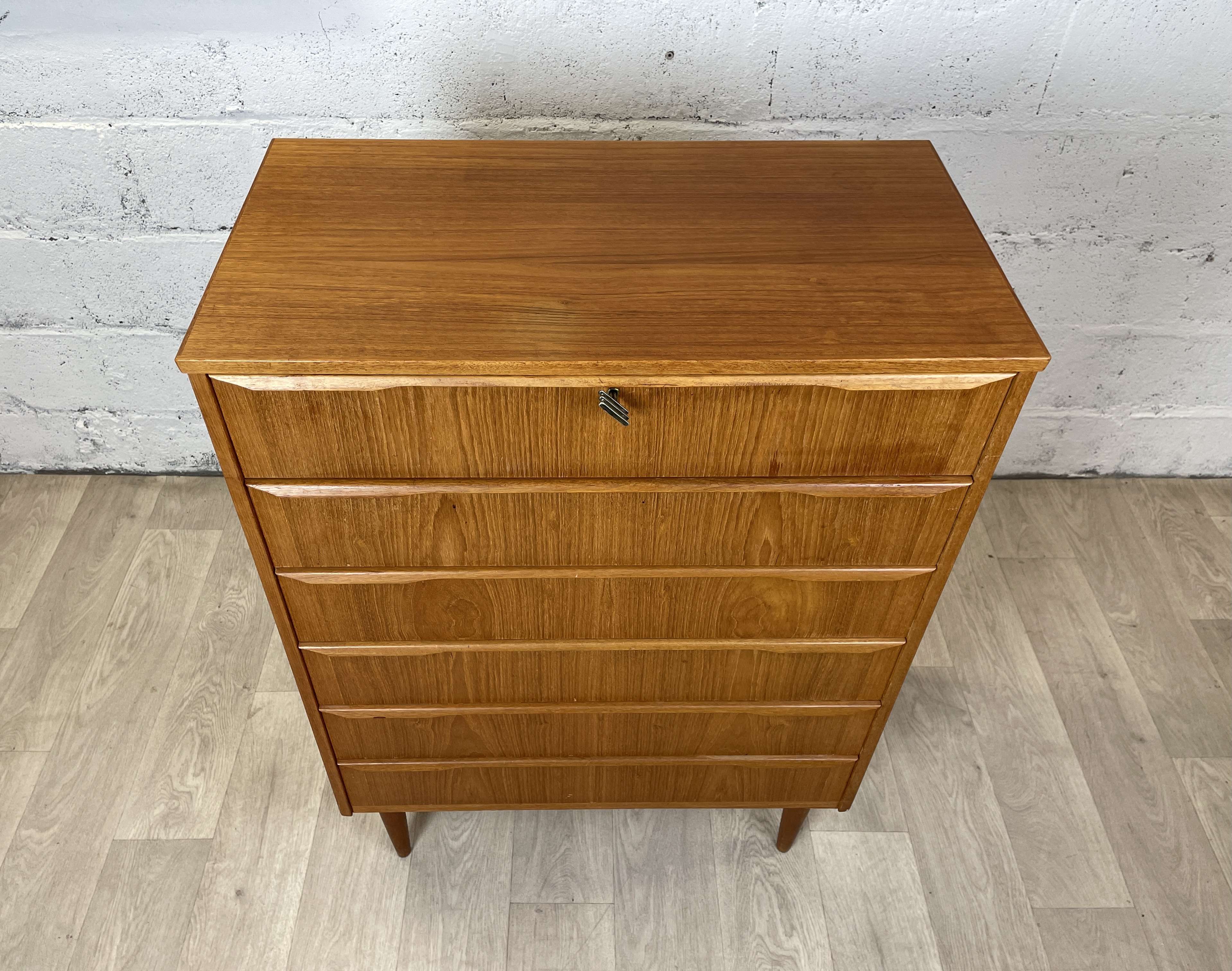 Scandinavian chest of drawers 6 vintage teak drawers, 60s