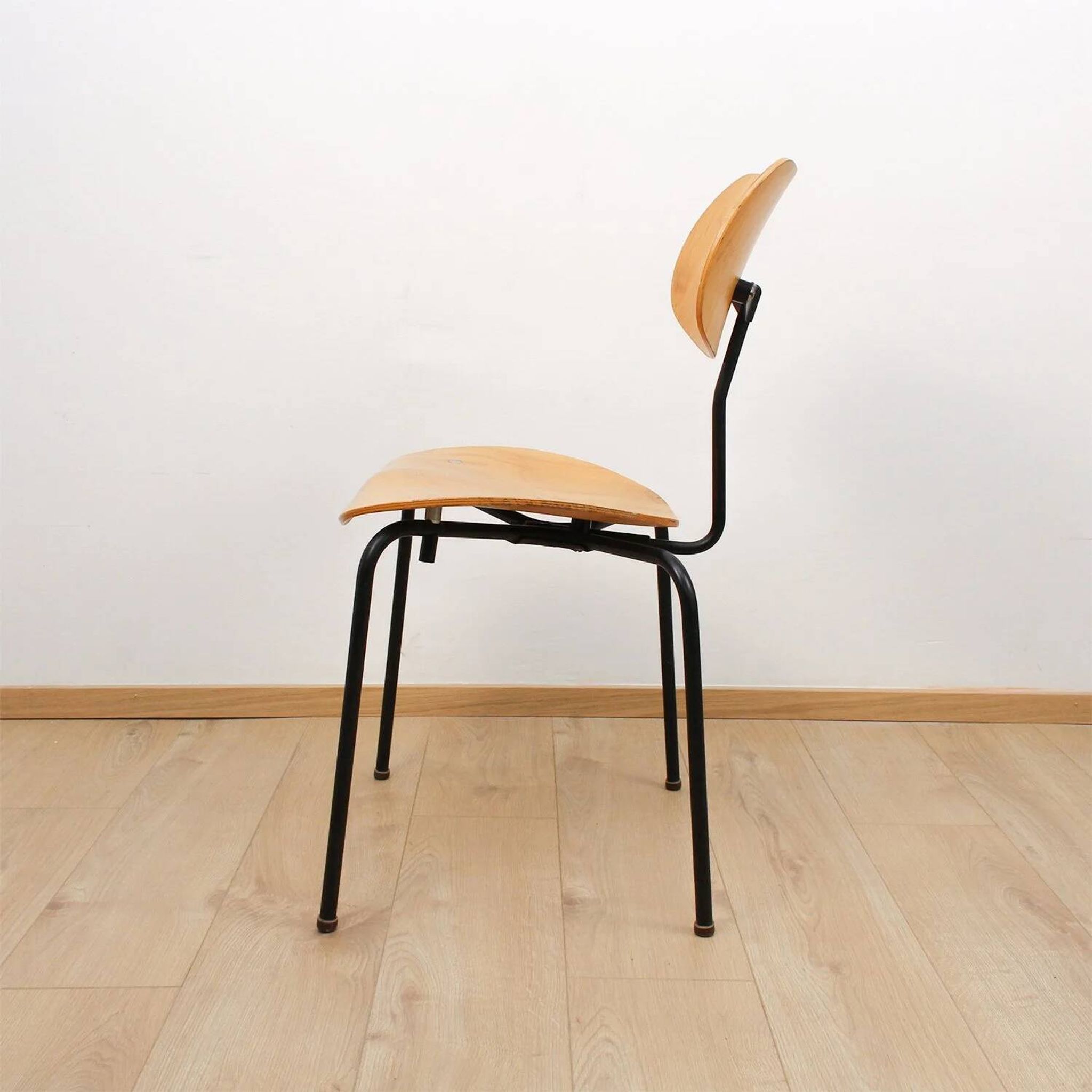 Chair SE68 by Egon Eiermann