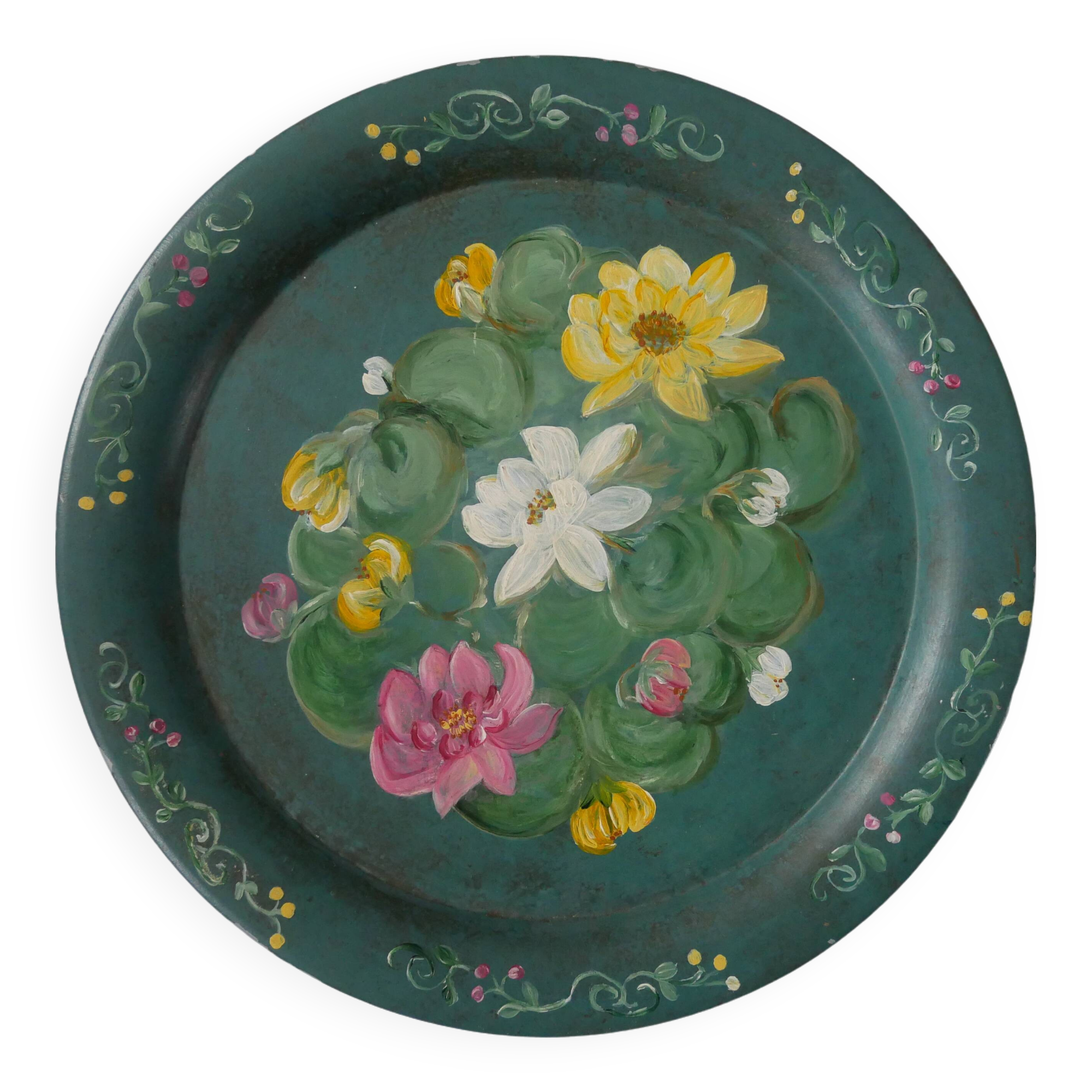 Metal serving tray with hand-painted floral decoration in a country flea market style