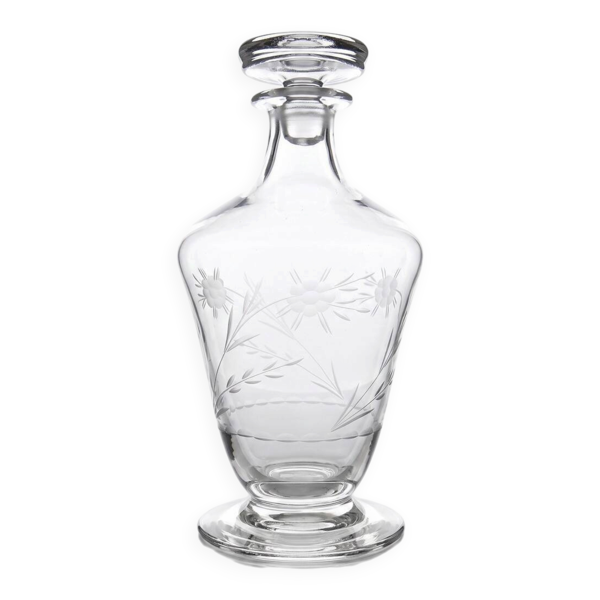 Small antique decanter in engraved Bohemian crystal, early 20th century.