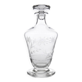 Small antique decanter in engraved Bohemian crystal, early 20th century.