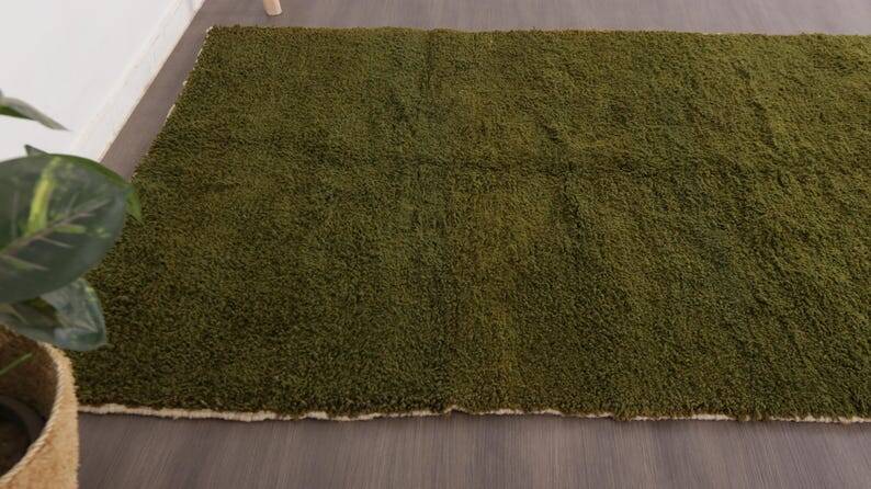 Handmade Moroccan rug 250cm x 150cm