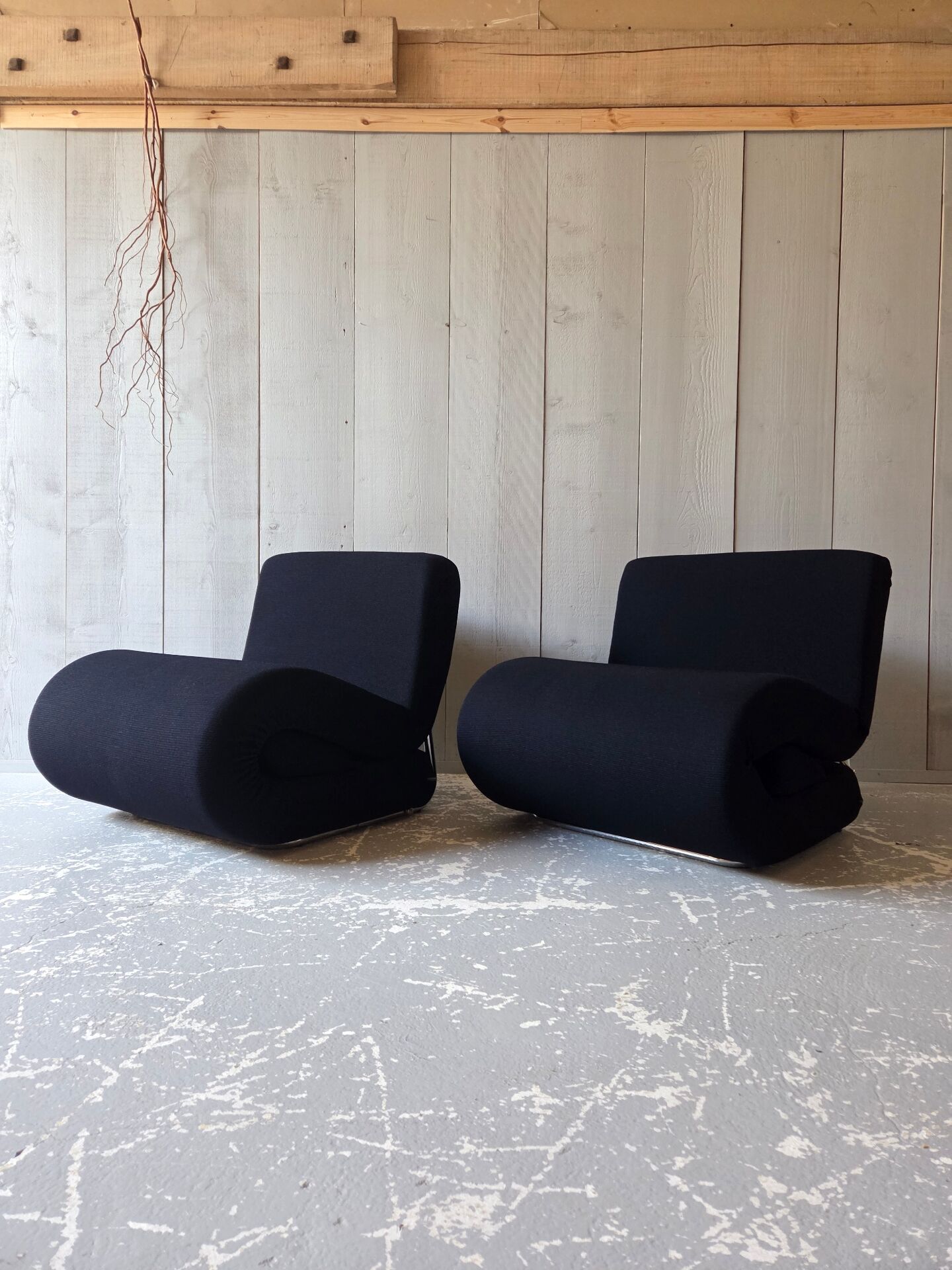 Poppy armchair