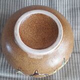 Vintage vase with very original decor