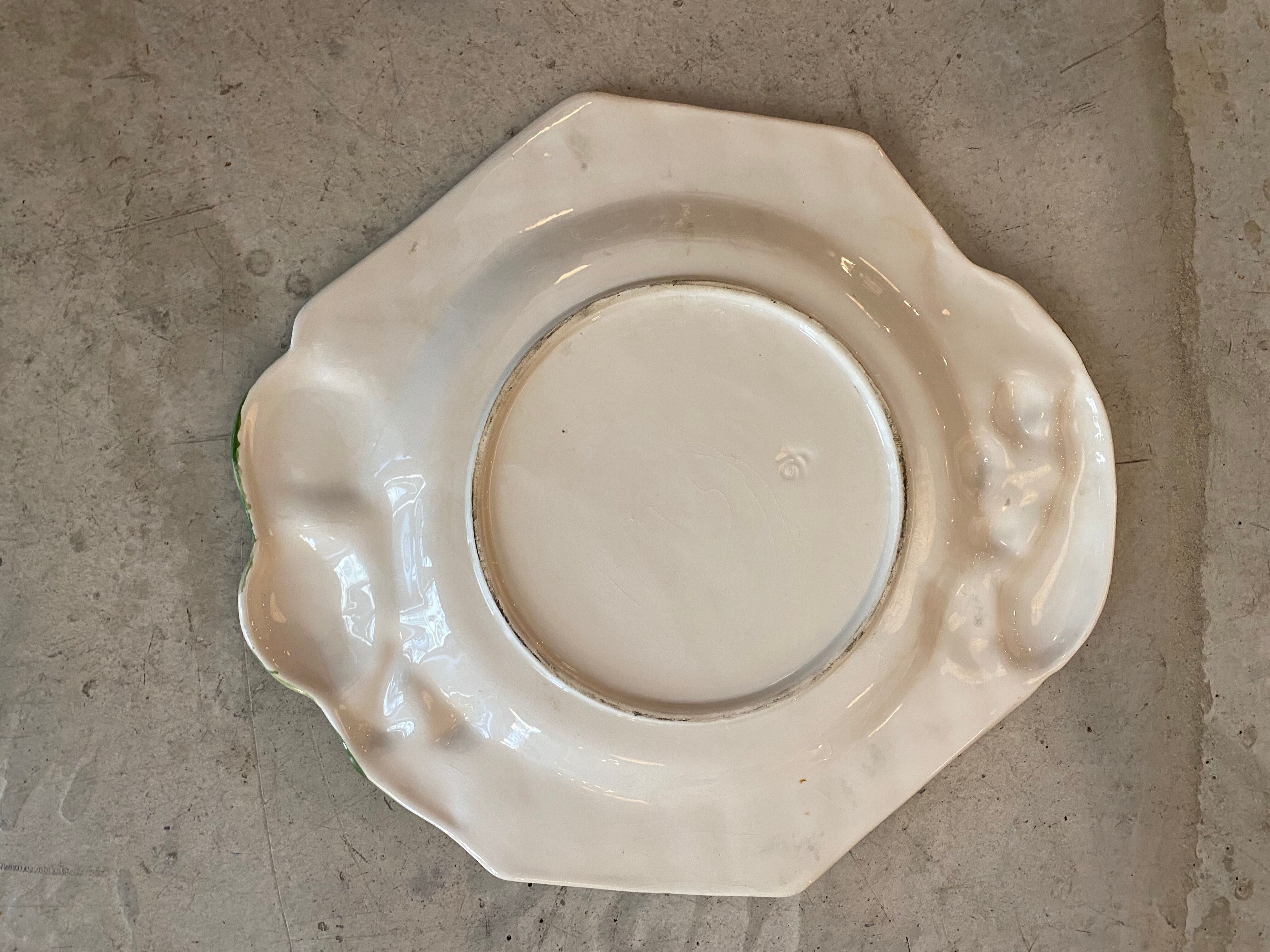 Porcelain dish