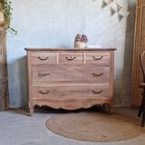Commode style Louis XV
