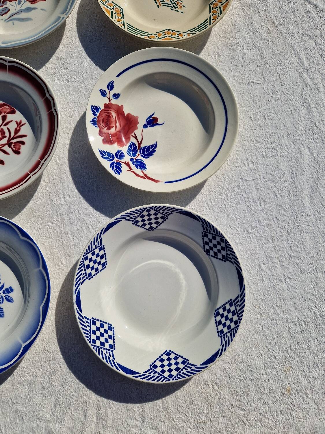12 assiettes creuses