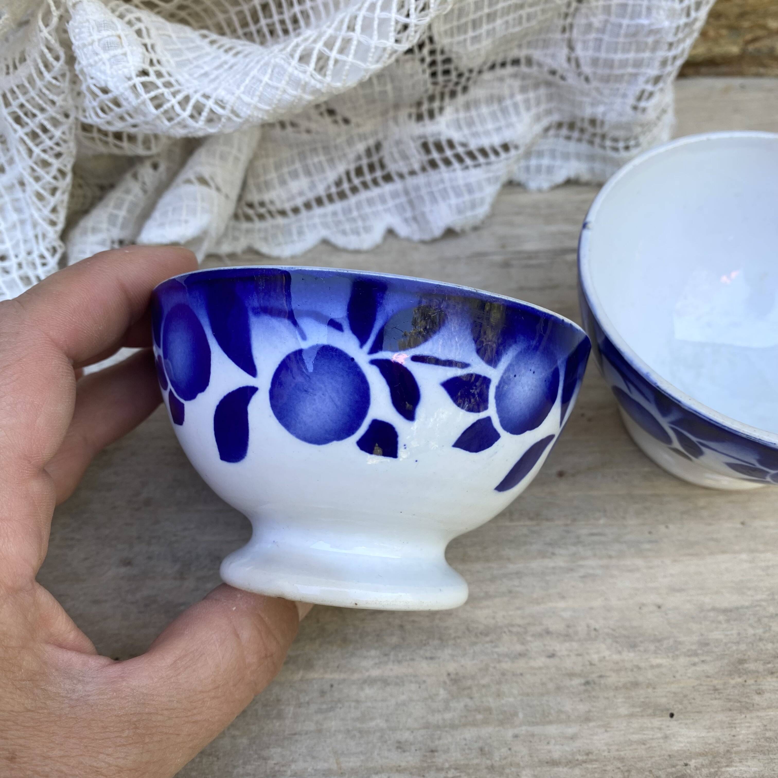Petits bols anciens Badonviller décor bleu cobalt