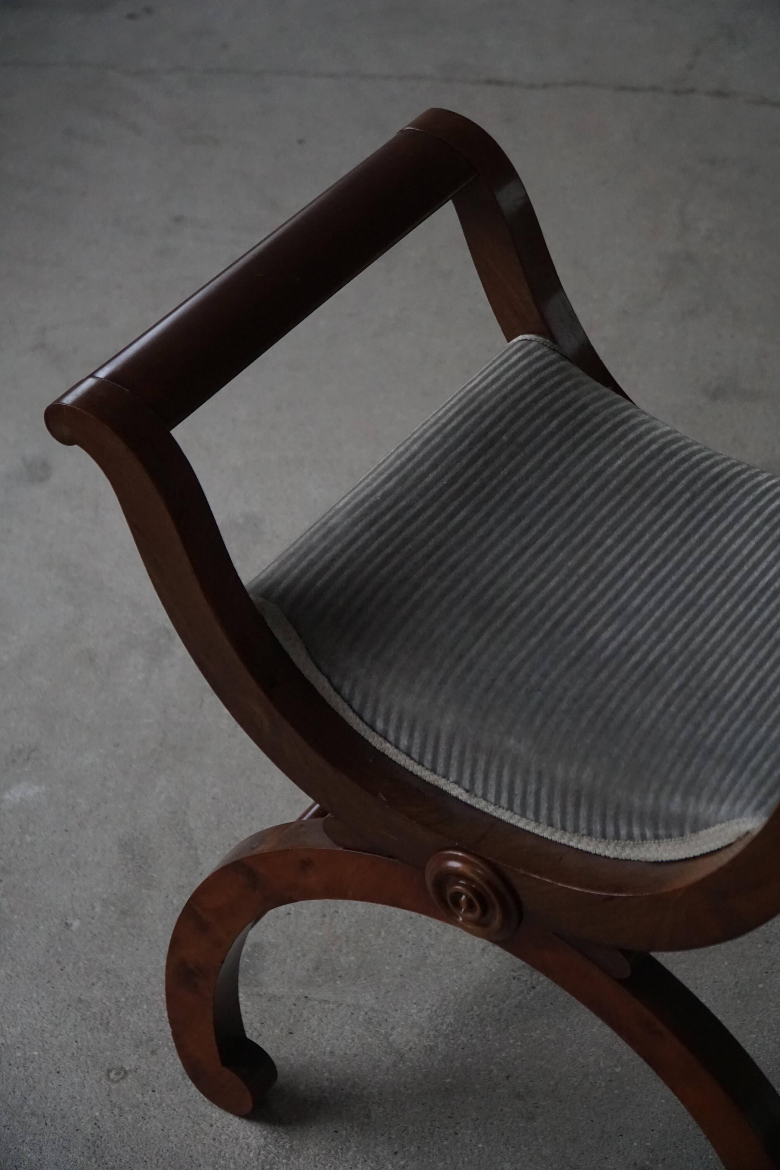 Empire-style Danish piano chair/stool with velvet seat, early 1900s.