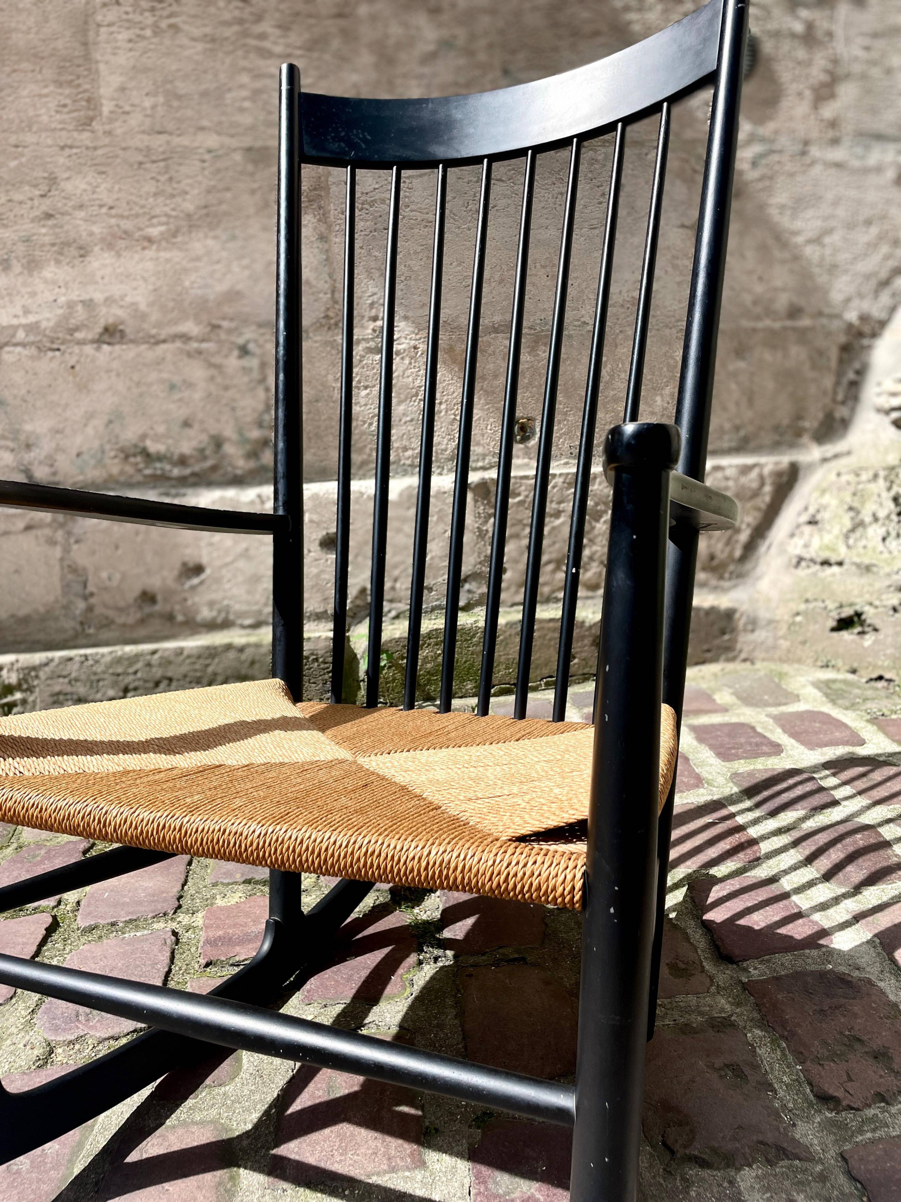 Rocking chair by Hans J. Wegner for FDB Møbler in 1960.