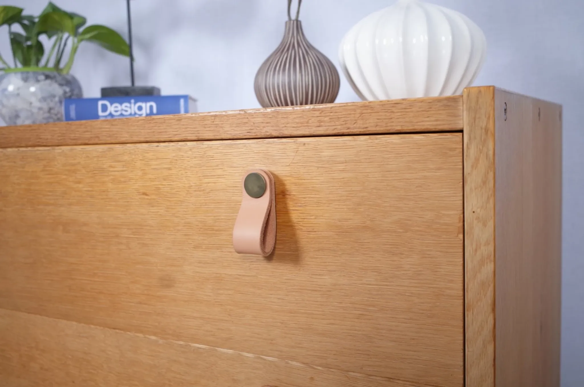 2 commodes Søborg en chêne scandinave