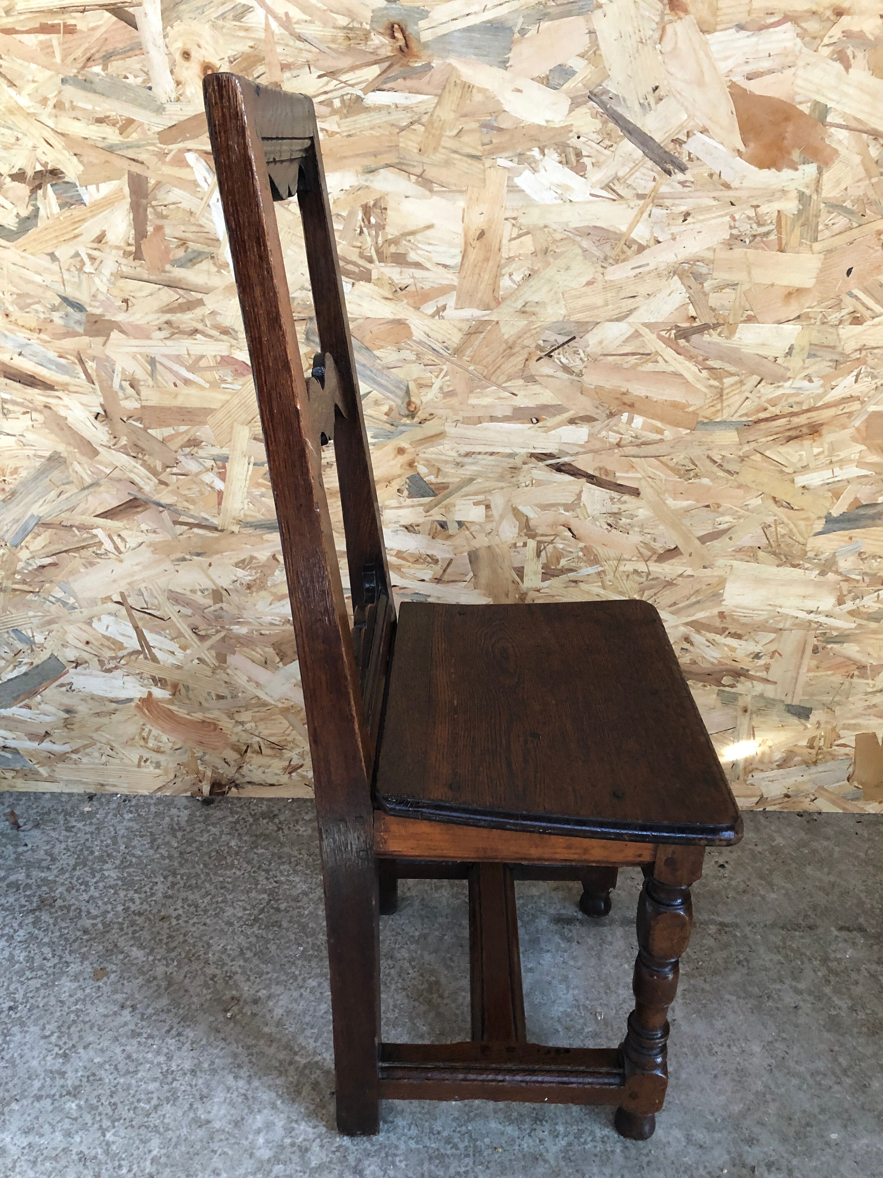 Old chair lorraine bois chevillé early XXth vintage