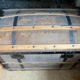 Curved trunk