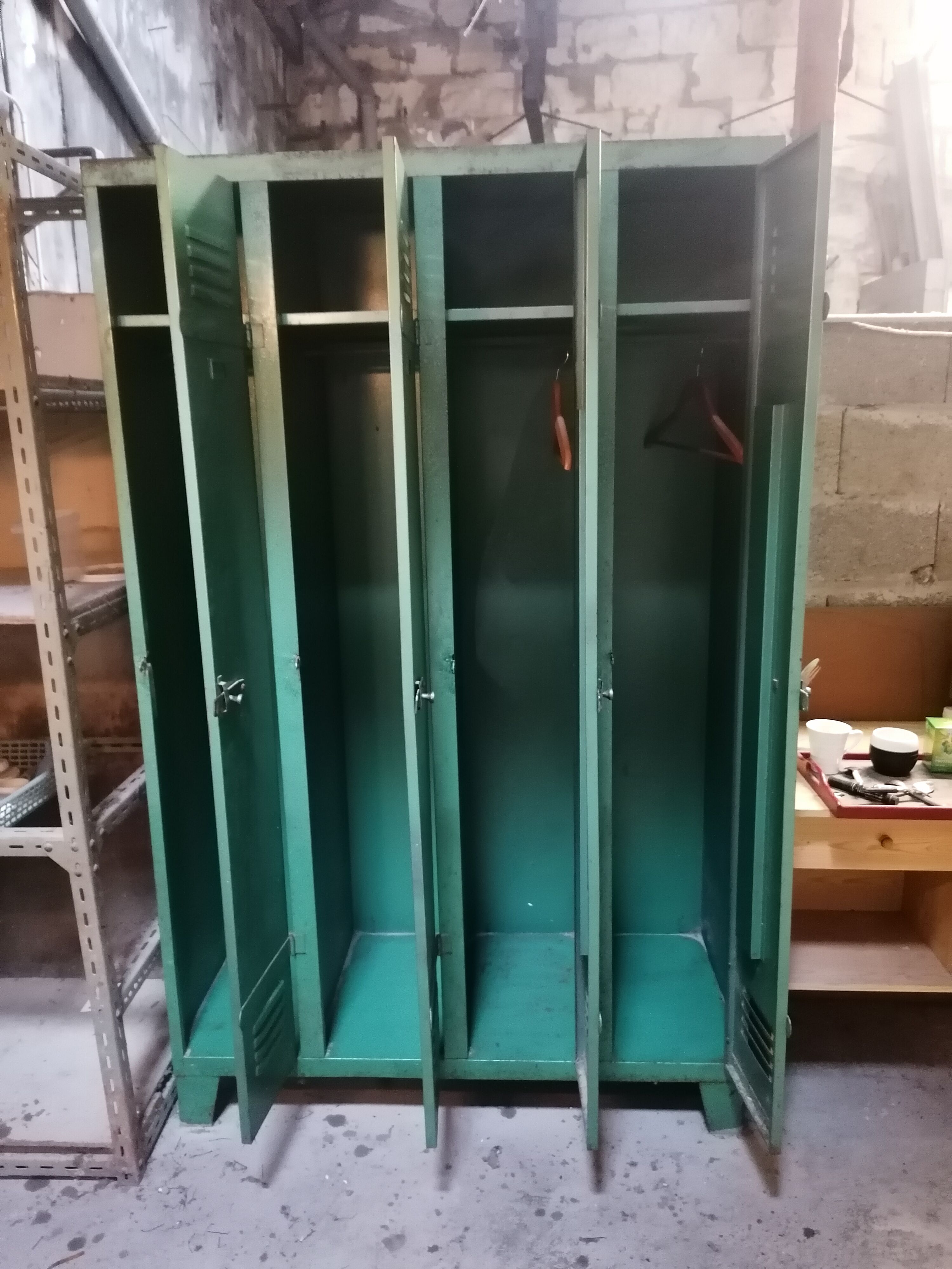 4-door industrial wardrobe