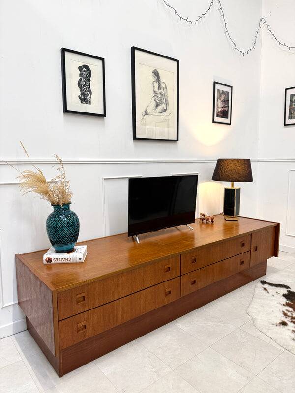 Low Scandinavian enfilade