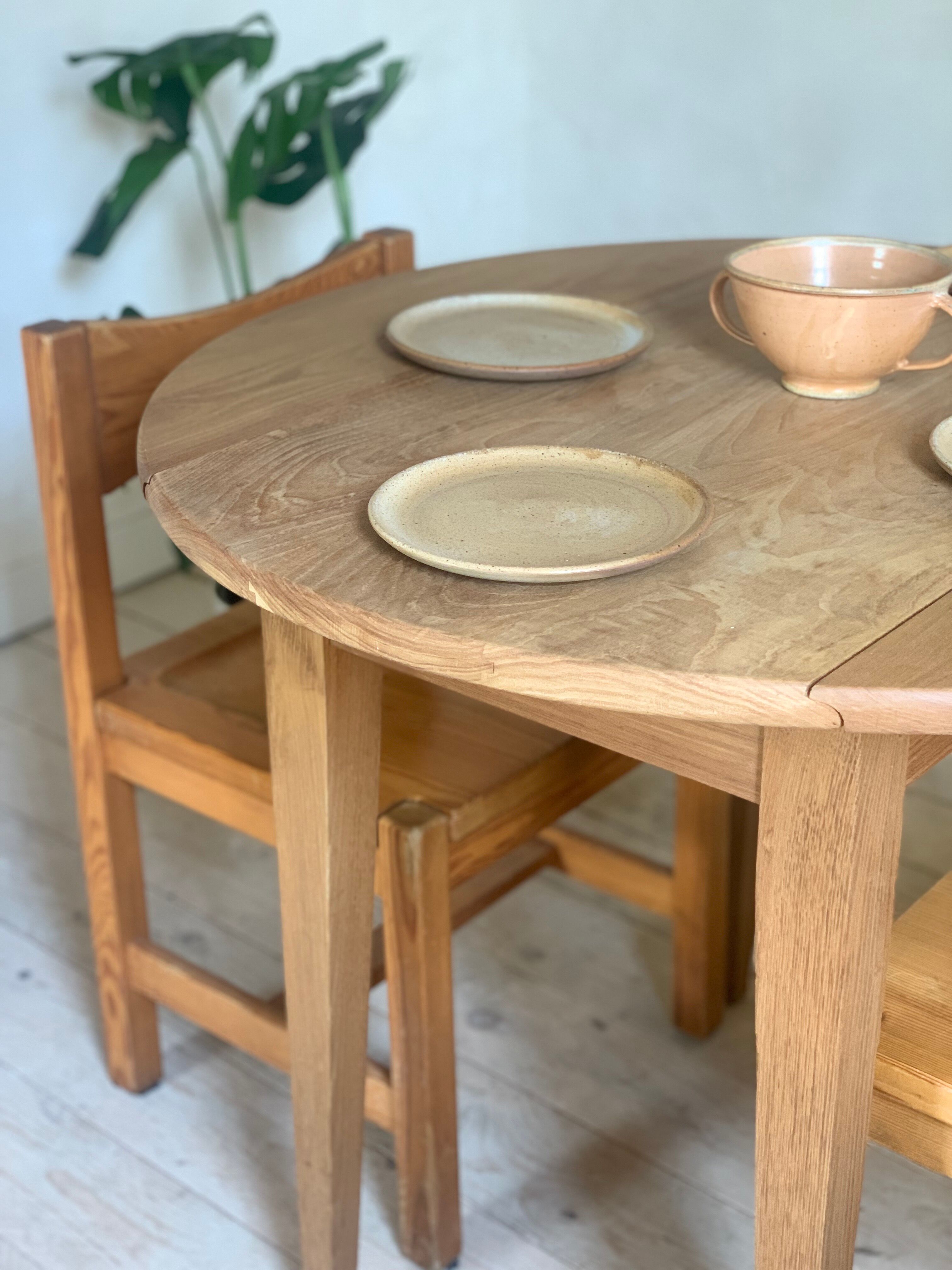 Modular table with vintage solid oak flap